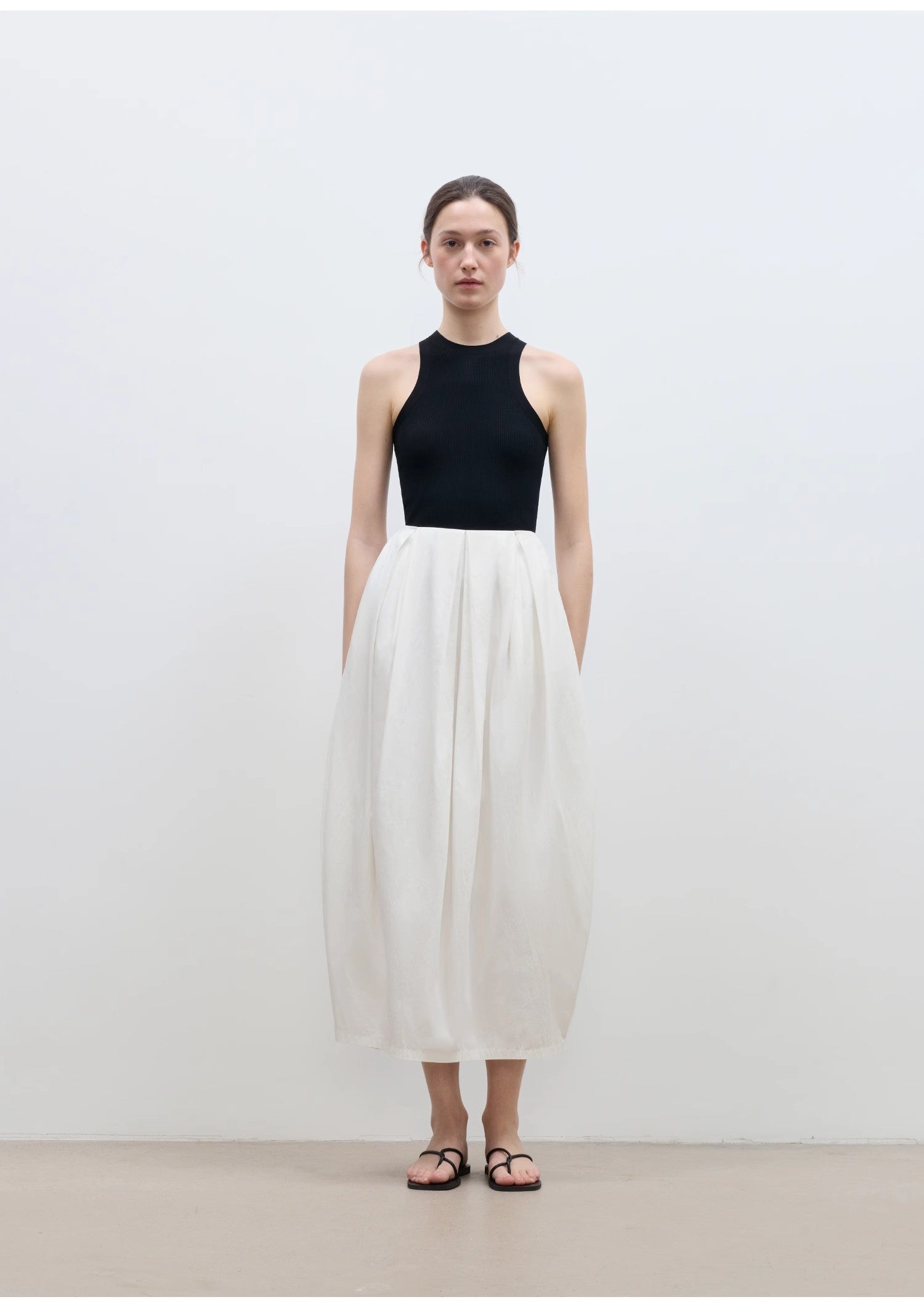 Flower Bud Skirt - High Waist Skirt (White/Khaki)