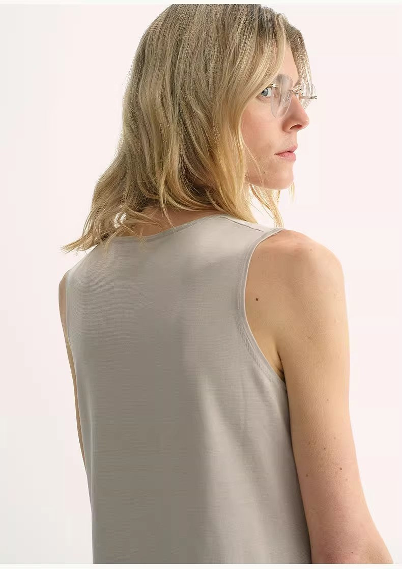 Silk U-Neck Straight Knitted Top