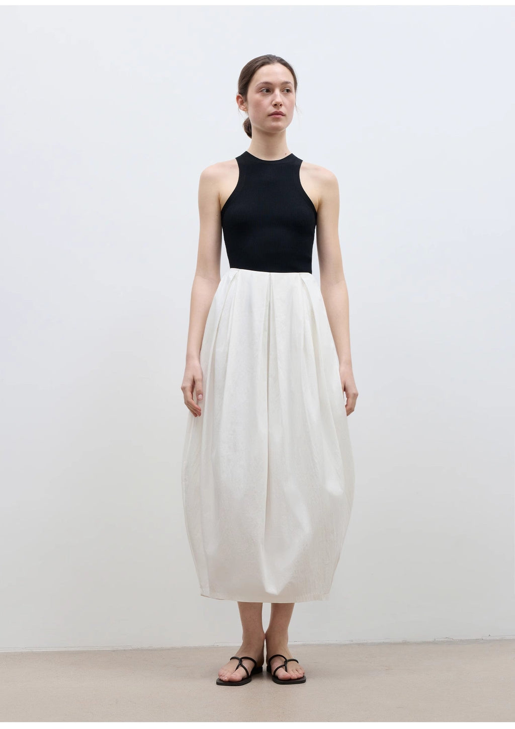 Flower Bud Skirt - High Waist Skirt (White/Khaki)
