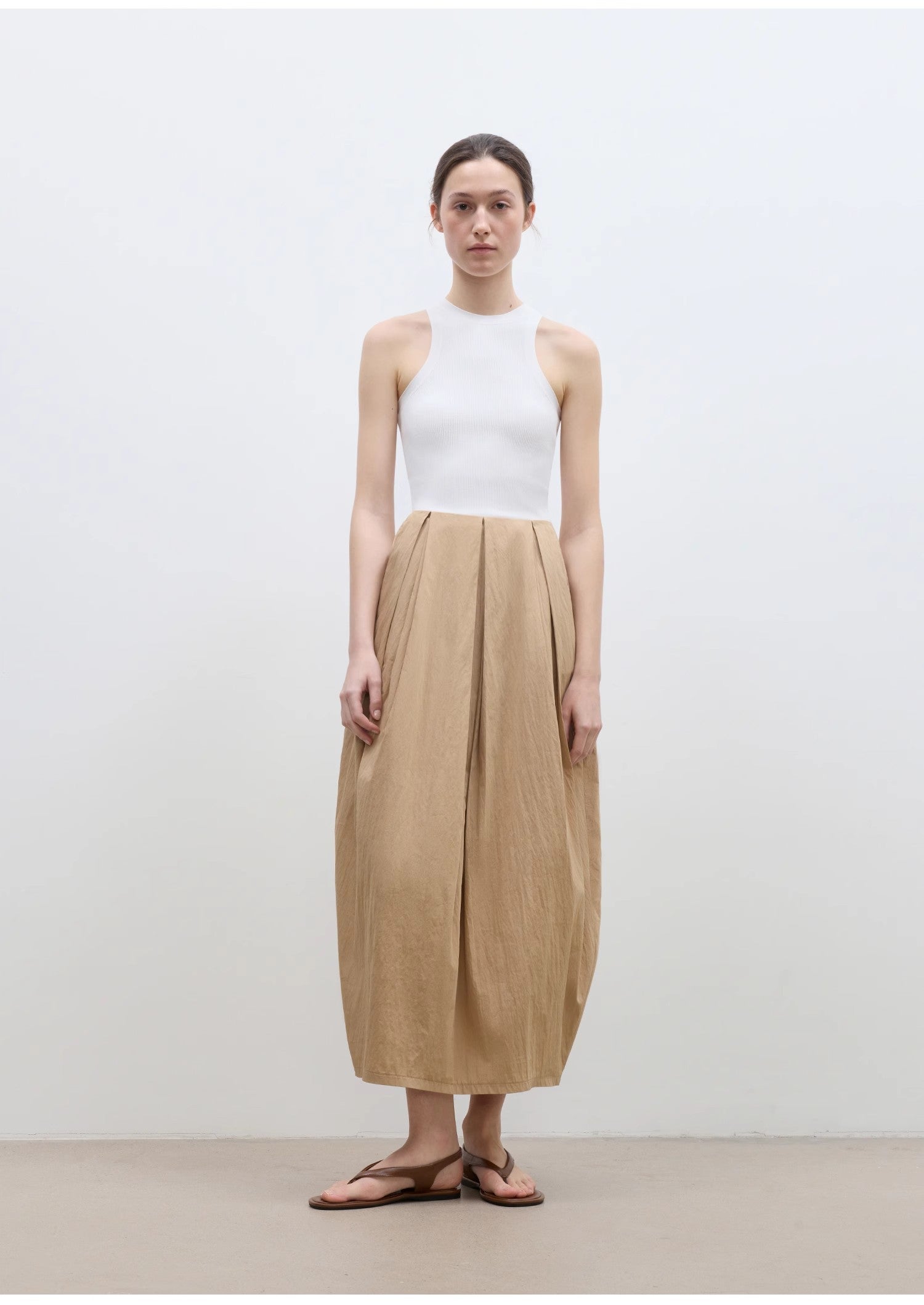 Flower Bud Skirt - High Waist Skirt (White/Khaki)
