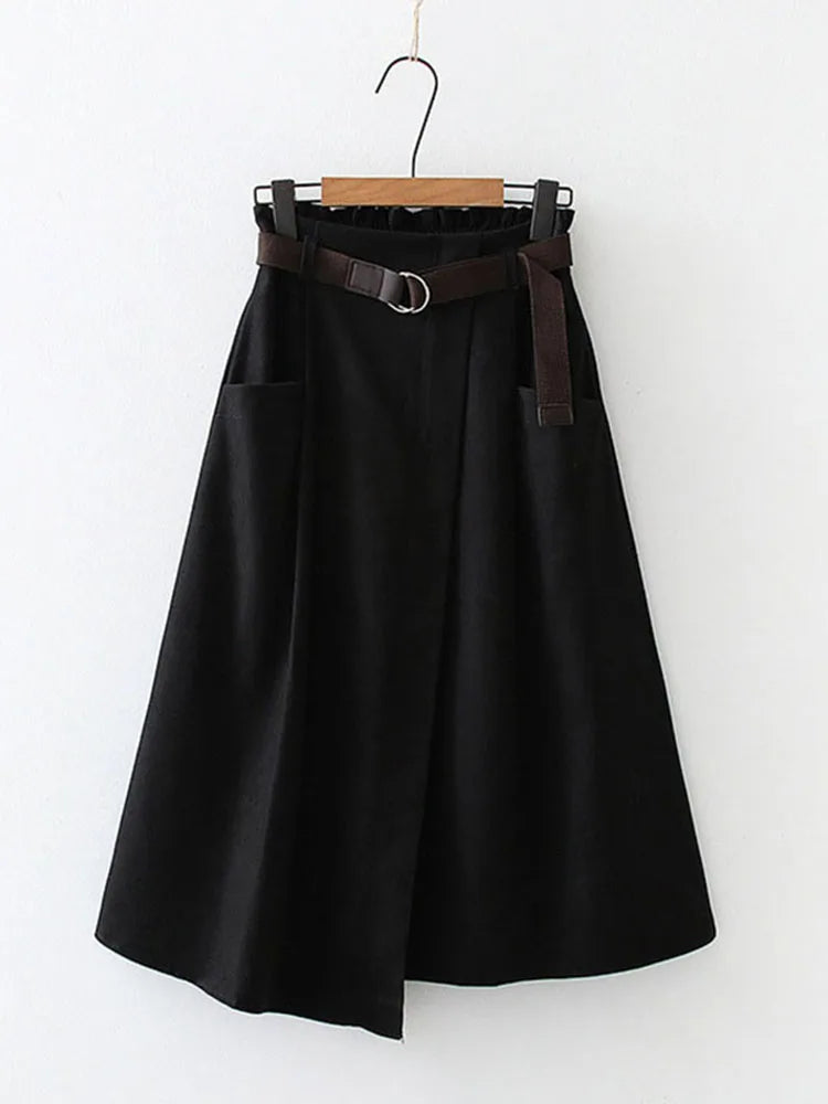 Casual Midi Skirt - High Waist with Pockets