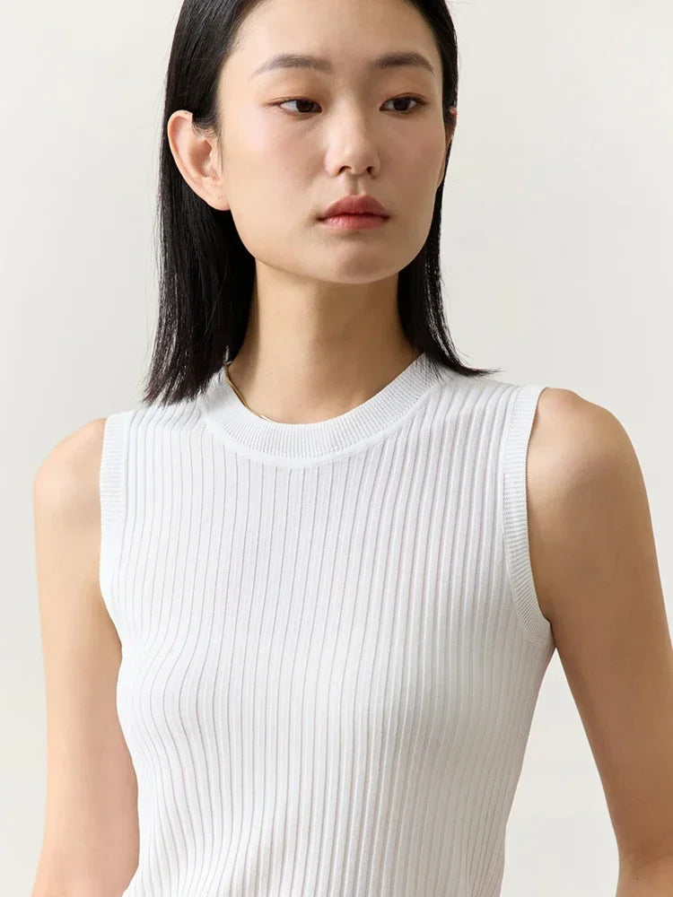 Knitted O-Neck Tank top women