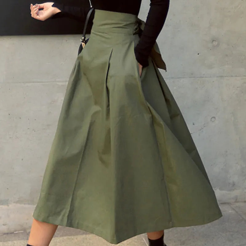 High-Waist A-Line Skirt – Olive Green / Black