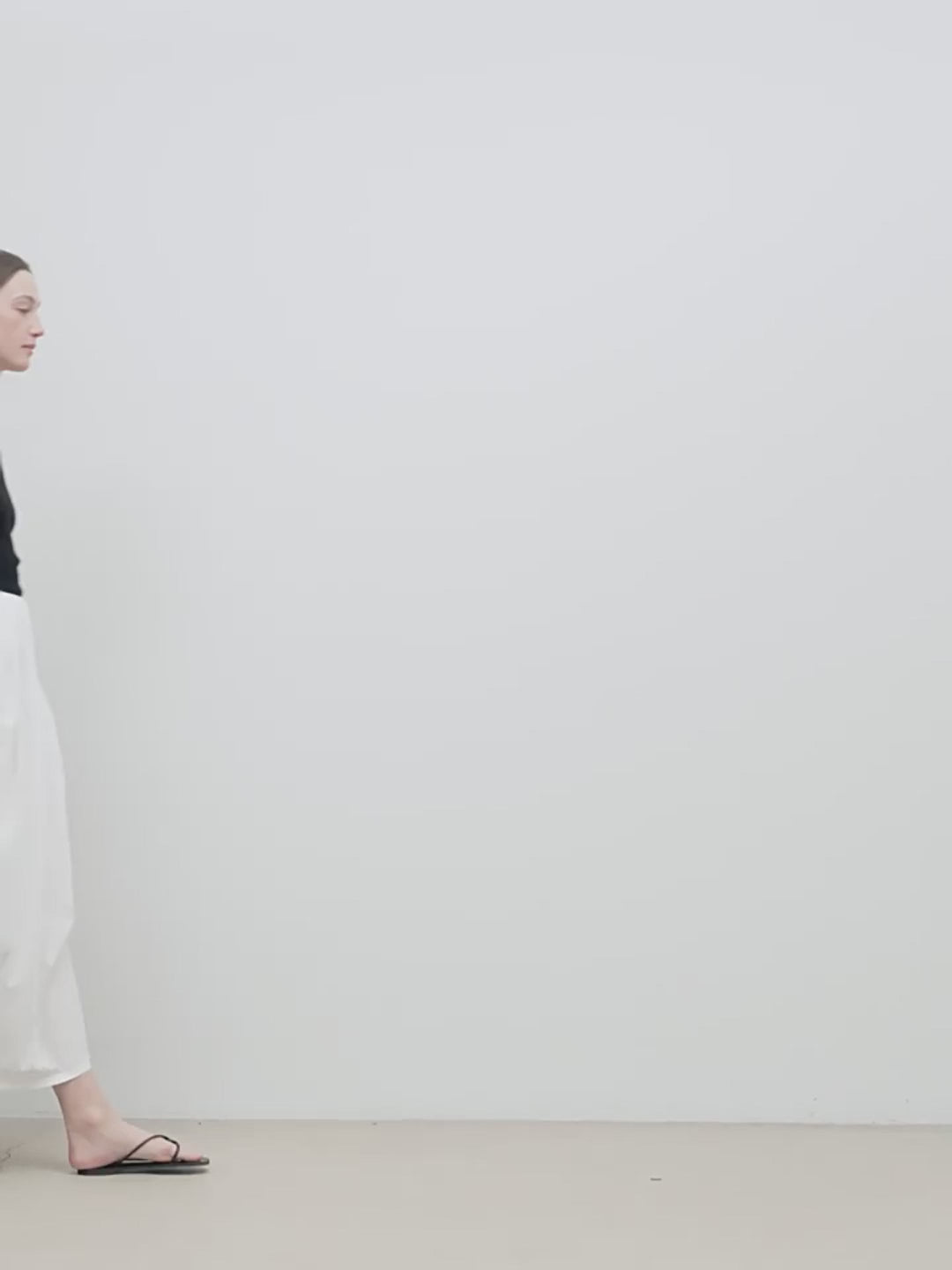 Flower Bud Skirt - High Waist Skirt (White/Khaki)